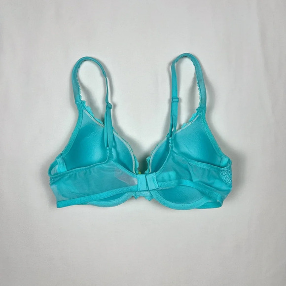 Victoria’s Secret Body By Victoria Perfectly Lined Bra - Picture 2 of 7